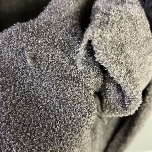 Barefoot Dreams Bamboo Chic Lite Heather Gray Open Cardigan with Pockets- Large - Picture 10 of 16